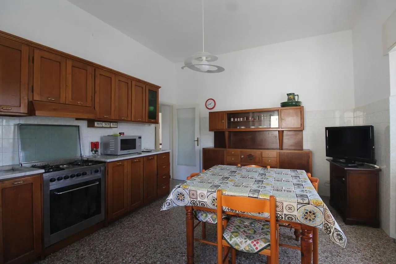 Grandma Guest House Orbetello 0*,  Włochy