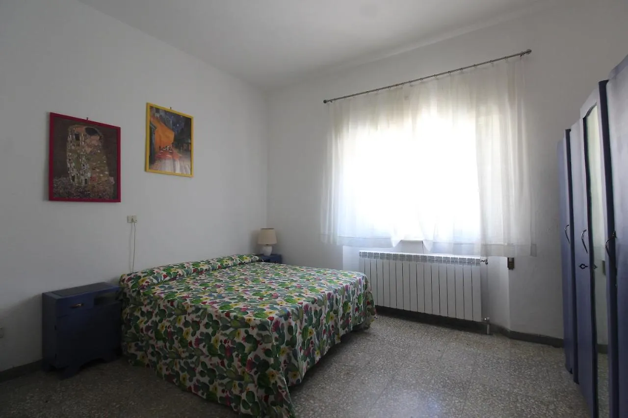 Grandma Guest House Orbetello Apartment
